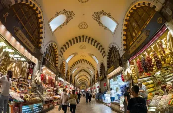 Best Markets in Istanbul: Bazaars, Food, and Antiques