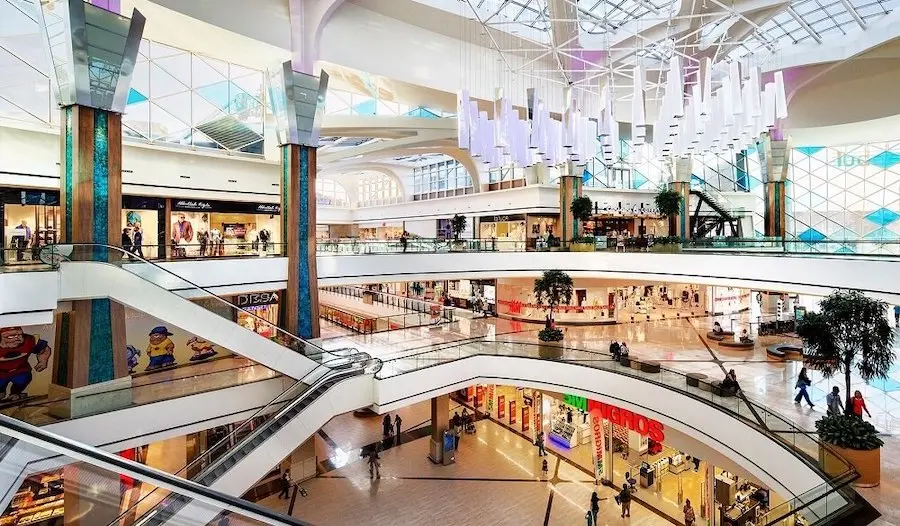 Shopping mall