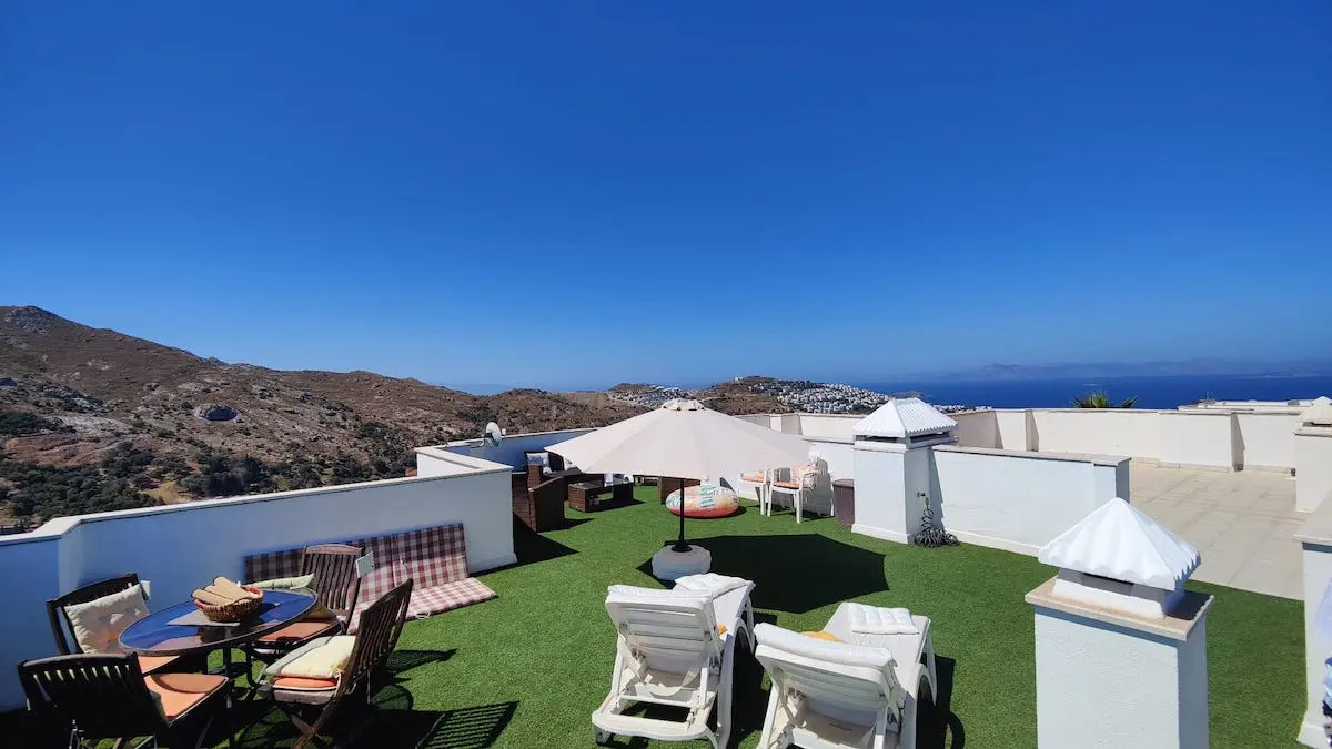 Roof terrace