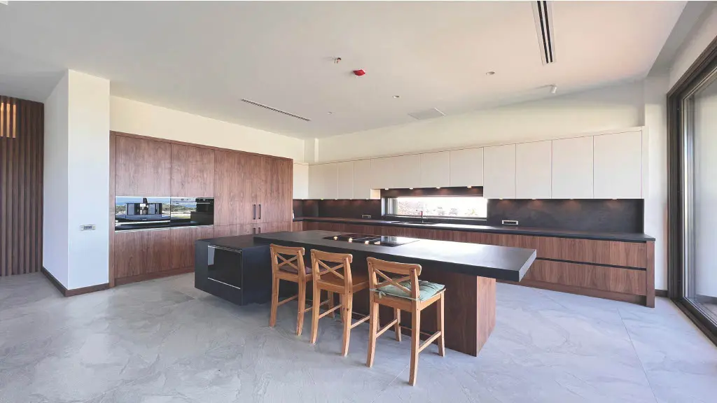 Modern kitchen