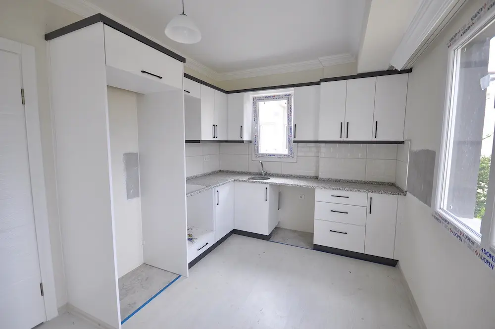 Fitted kitchen