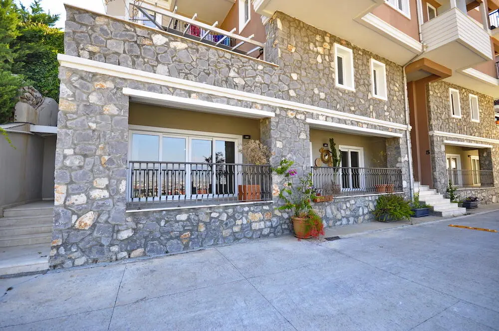 Homes in Deliktas