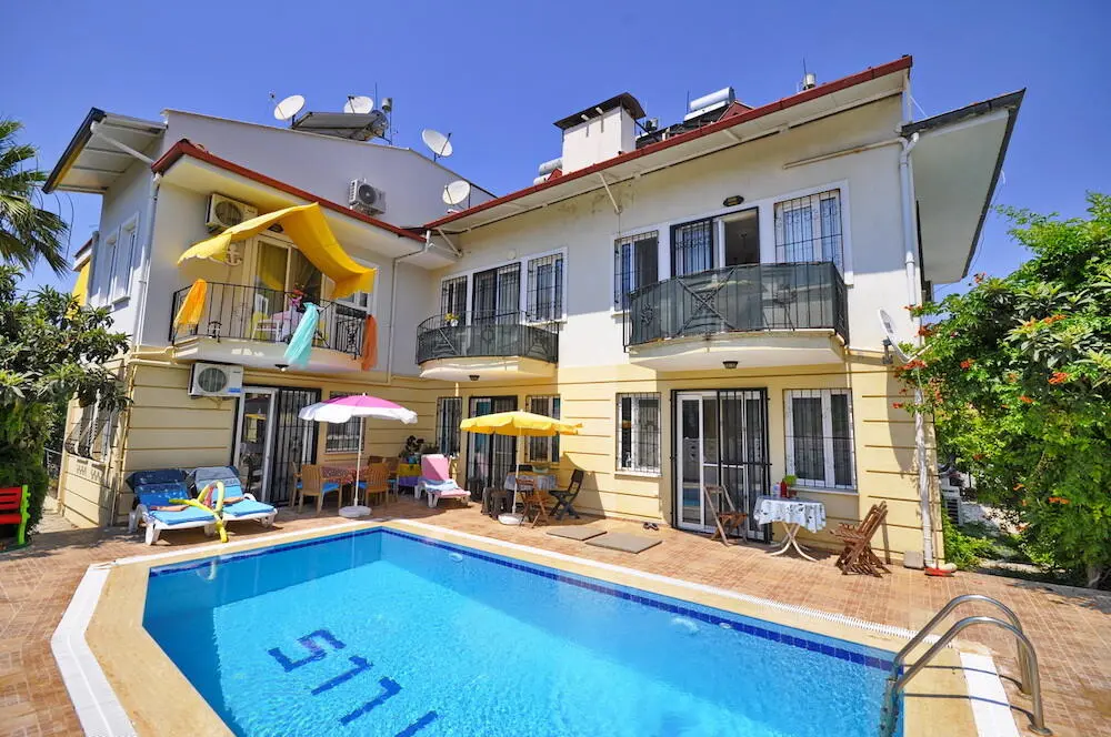 Apartment in Calis
