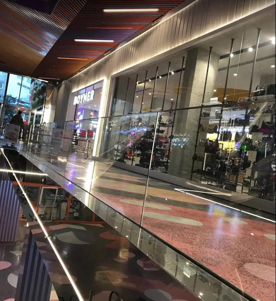 Shopping area