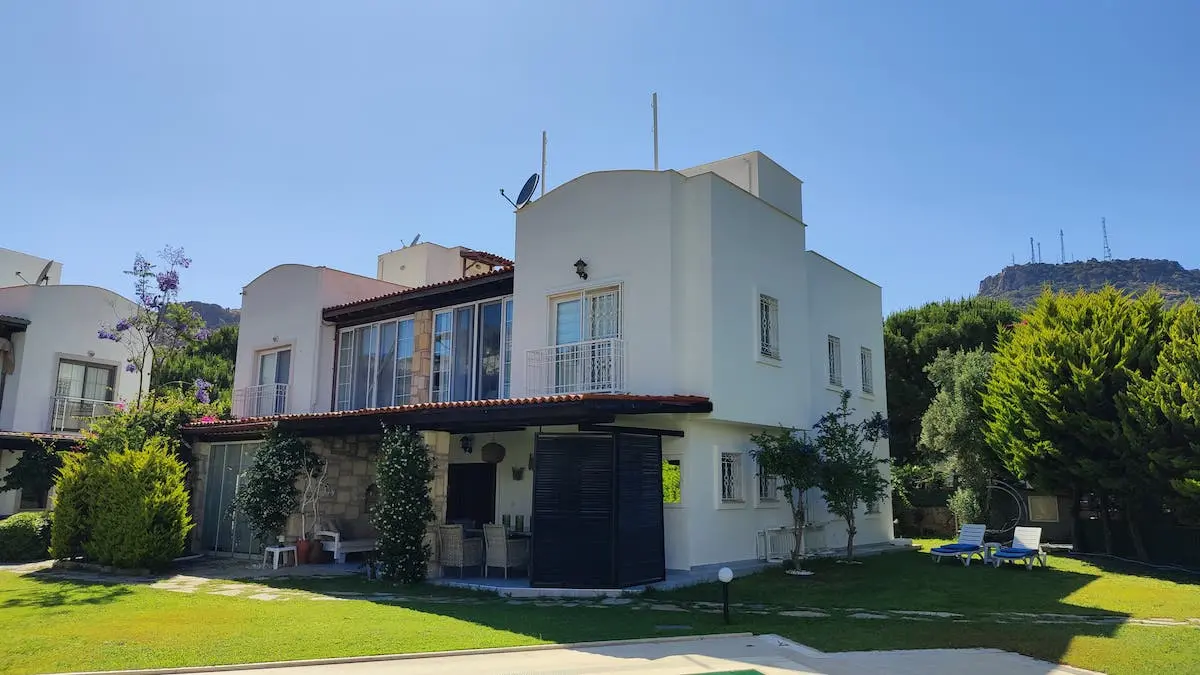 Property in Gundogan