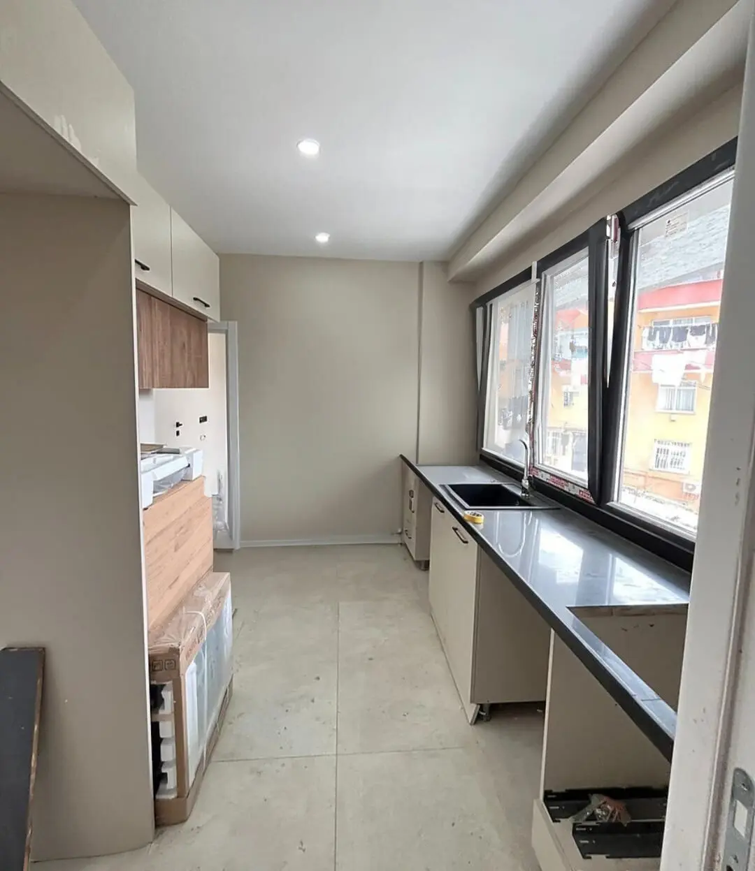 Modern kitchen