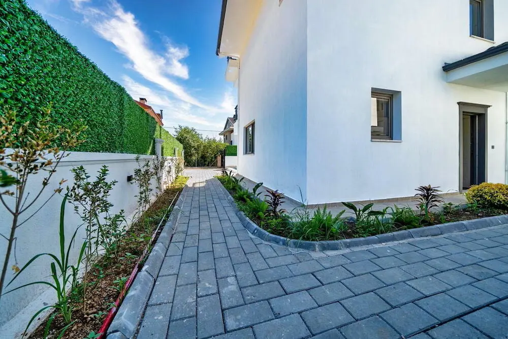 Real estate in Calis