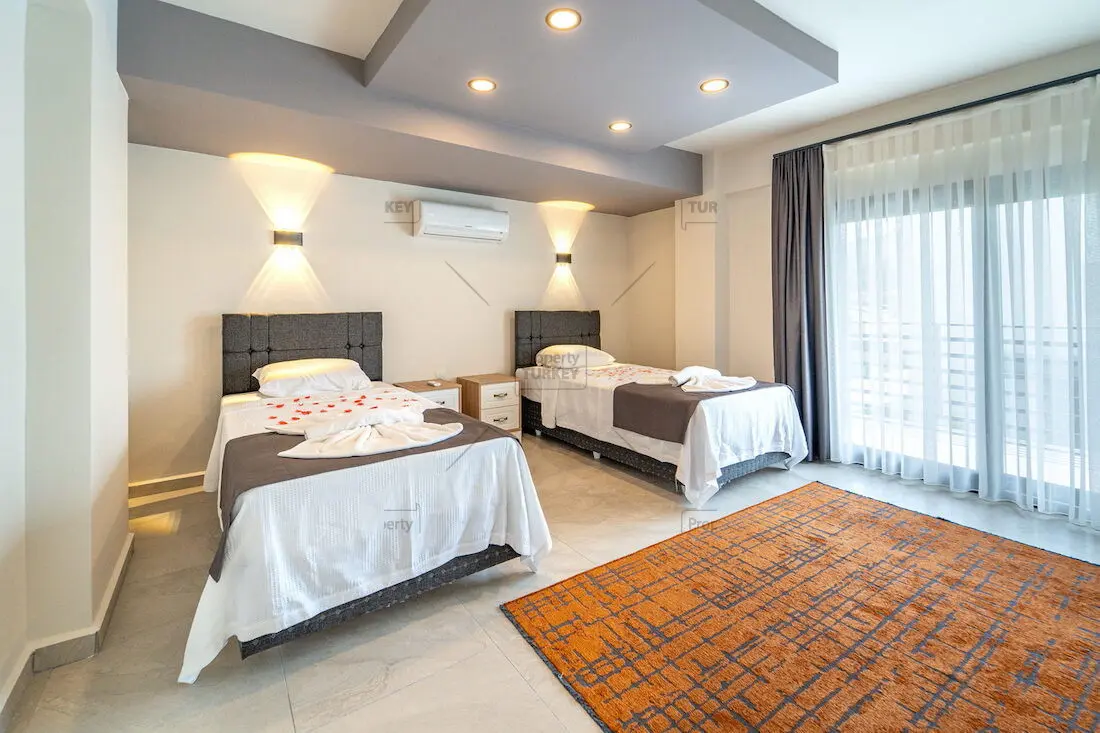 Twin room
